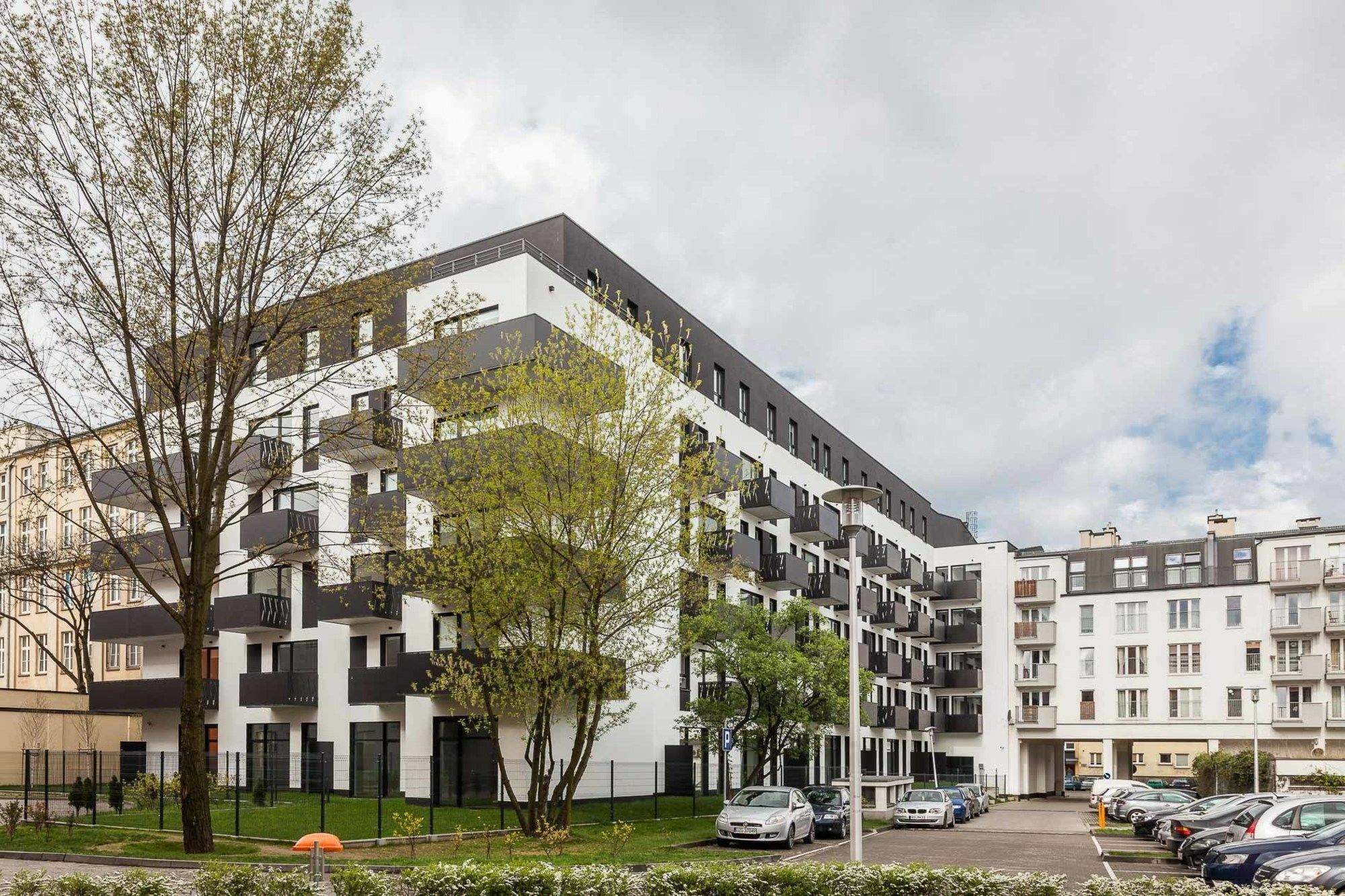 Apartment Dabrowskiego By The Railway Station Wroclaw Exterior photo